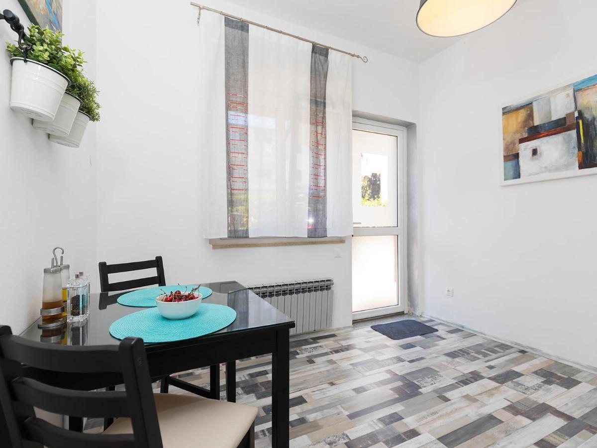 Design Apartment Novigrad Istria エクステリア 写真