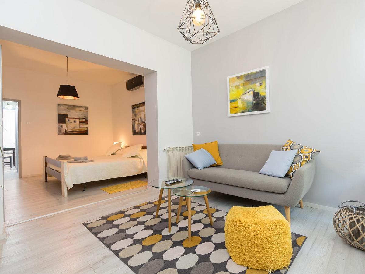 Design Apartment Novigrad Istria エクステリア 写真