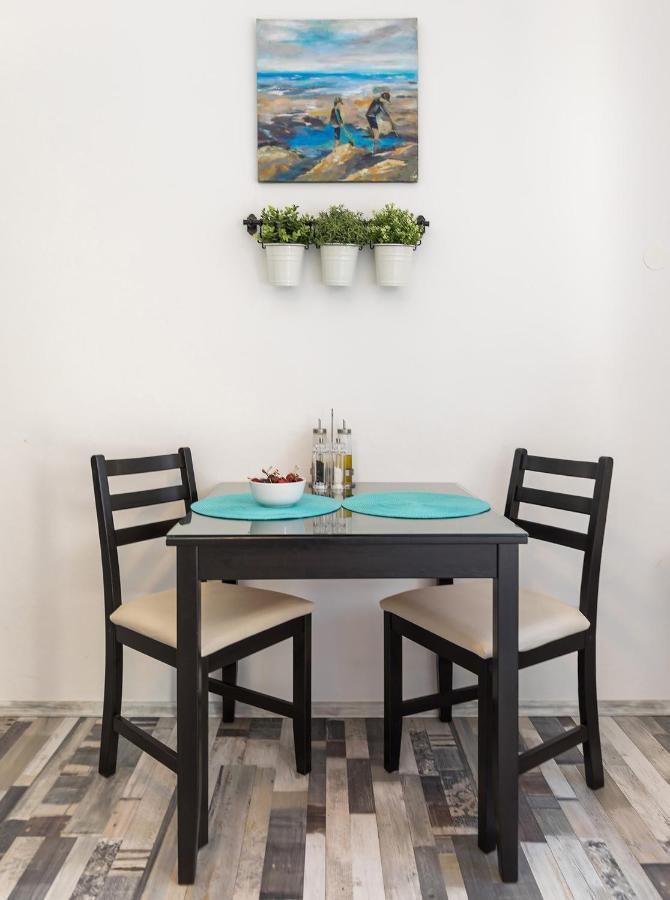 Design Apartment Novigrad Istria エクステリア 写真